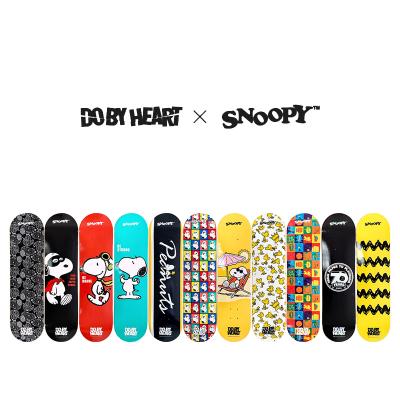 Snoopy x Do By Heart Complete skateboards
